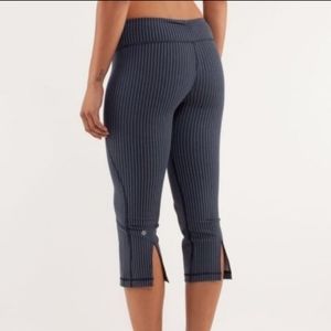 lululemon Gather and Crow Capri Leggings